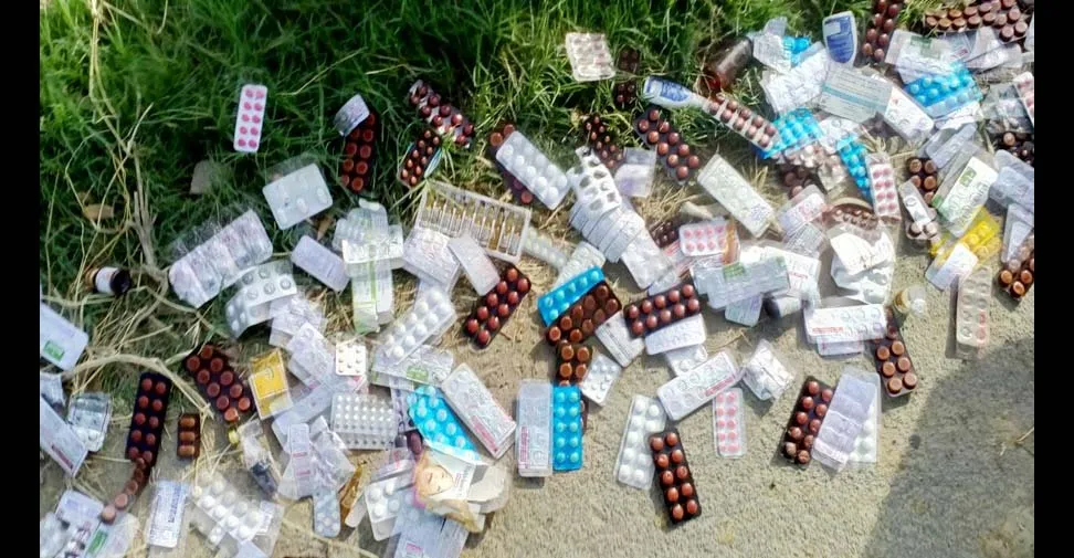 Banned Tablets seized: मकान पर छापा, प्रतिबंधित ट्रामाडोल टेबलेट बरामद