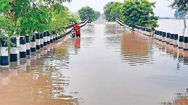 घग्गर के साथ लगते गांवों के लोगों पर फिर मंडराने लगा बाढ़ का खतरा