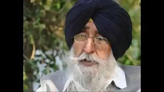 शहीद भगत सिंह को आतंकी कहने वाले MP Simranjit Singh के खिलाफ दिल्ली थाने में शिकायत