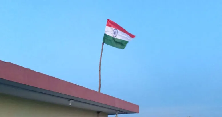दिखने लगा असर: साध-संगत लगाने लगी अपने-अपने घरों पर राष्ट्रीय ध्वज ‘तिरंगा’