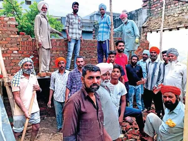 डेरा श्रद्धालुओं ने जरूरतमन्द को बनाकर दिया ‘आशियाना’