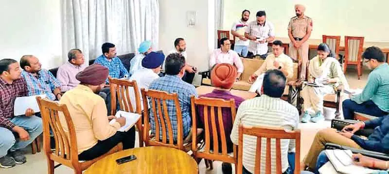 हलके के विकास कार्यों में किसी किस्म की लापरवाही नहीं होगी बर्दाश्त : अरोड़ा