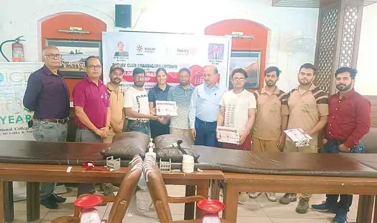 चंडीगढ़: रक्तदान शिविर में डेरा सच्चा सौदा के 15 अनुयायियों ने किया रक्तदान