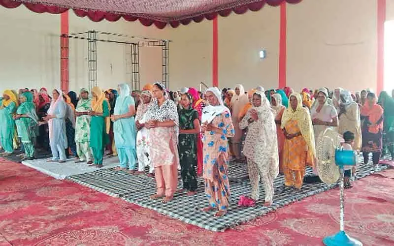 नेत्रदानी जीत सिंह इन्सां के परिजनों को किया सम्मानित