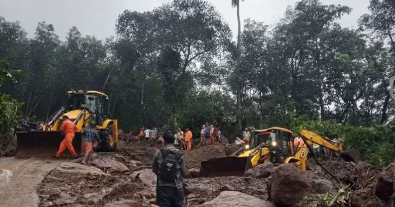 केरल भूस्खलन में बह गया परिवार