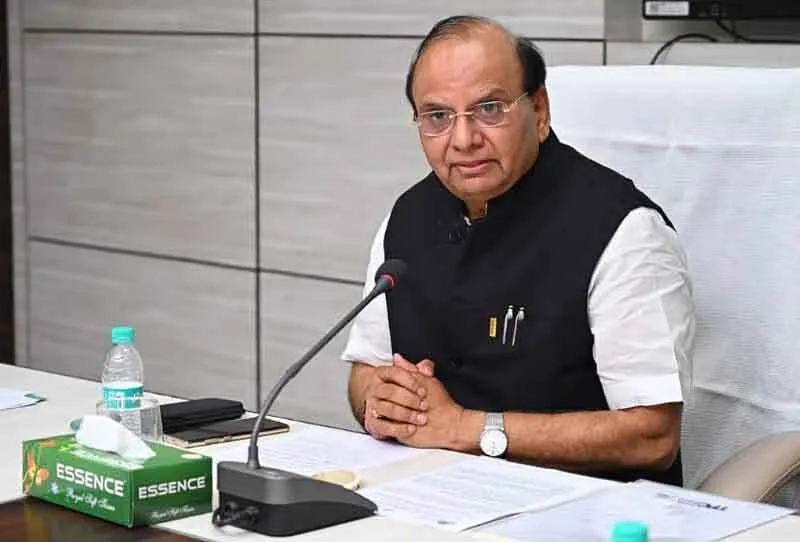 आप नेताओं के खिलाफ कानूनी कार्रवाई करेंगे एलजी सक्सेना