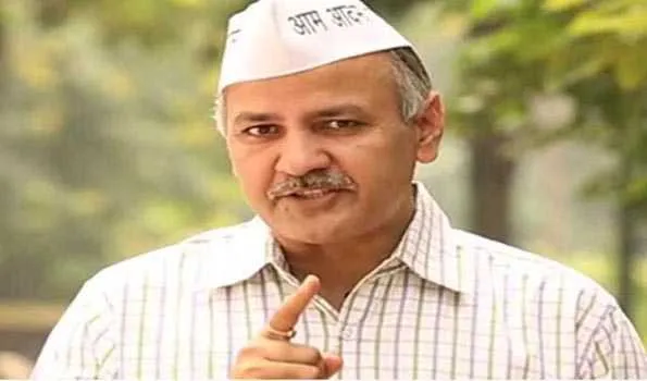 दिल्ली में शराब के ठेकों पर बवाल: भाजपा ने केजरीवाल-सिसोदिया पर हमला किया तेज