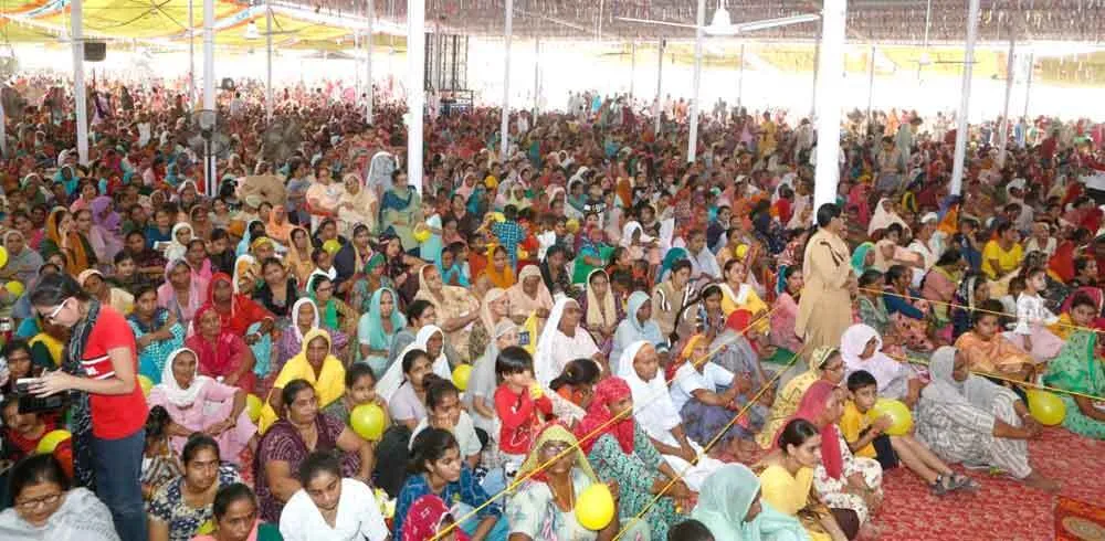 बुधरवाली: सारे प्रबंध पड़ गए छोटे, डेरा प्रेमियों के इकट्ठ ने तोड़ा रिकॉर्ड