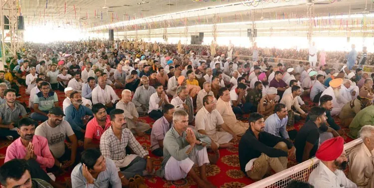शाह सतनाम जी धाम सरसा में हुई राम-नाम की वर्षा