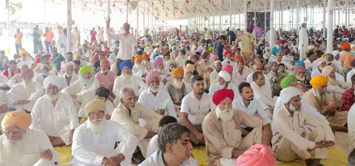 सलाबतपुरा में उमड़े डेरा श्रद्धालु, मनाया पूज्य गुरु जी के अवतार माह का पहला भंडारा
