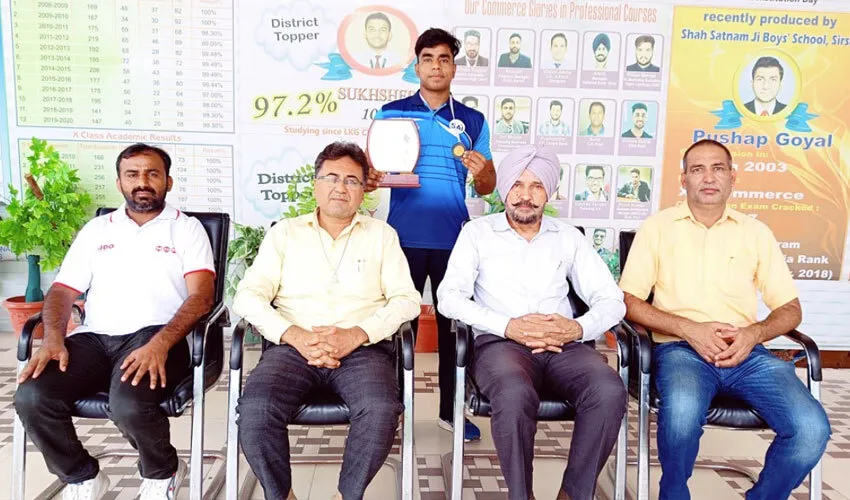 शाह सतनाम जी बॉयज स्कूल सरसा के खिलाड़ी कृष्ण कुमार ने जीता कांस्य पदक