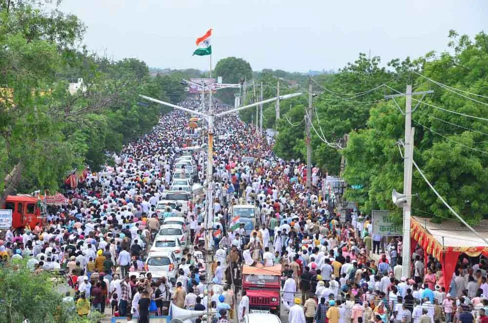 पावन भंडारे में उमड़ा श्रद्धा का सैलाब, गुरुभक्ति और देशभक्ति का दिखा अनुपम संगम
