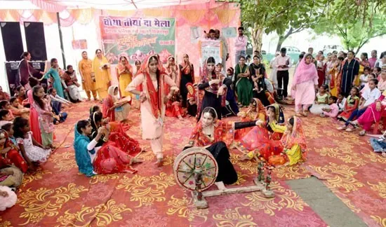 फ्रेंड्स स्कूल ने धूमधाम से मनाया ‘चौथा तीयां दा मेला’