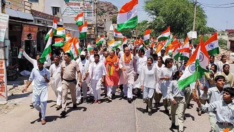 पूर्व विधायक ने तोशाम में निकाली तिरंगा यात्रा, नागरिकों से की झंडा फहराने की अपील