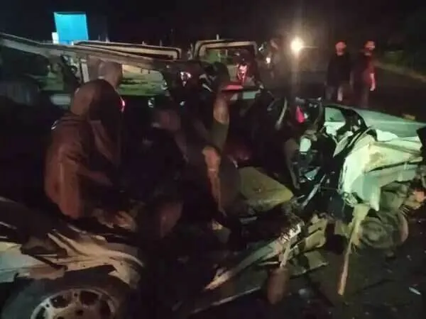 भीलवाड़ा जिले में बोलेरो एवं ट्रेलर की टक्कर में तीन लोगों की मौत