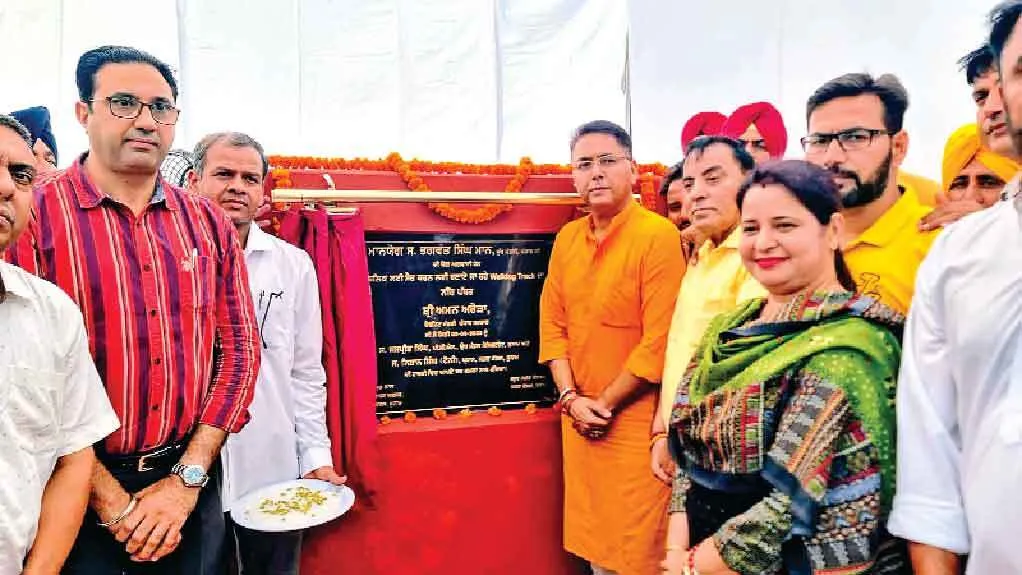 अब सुबह-शाम सुरक्षित ढंग से सैर कर पाएंगे सुनामवासी
