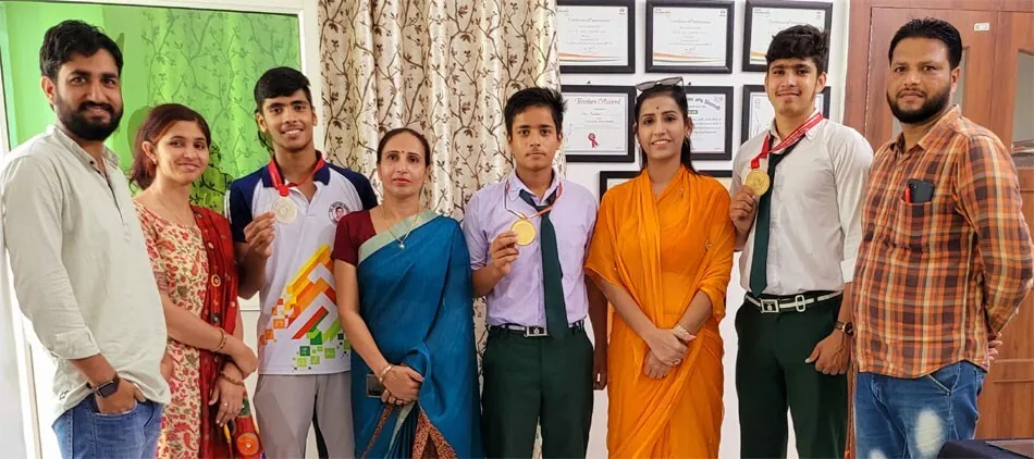 युवा एथलीटों ने लगाई मेडलों की झड़ी