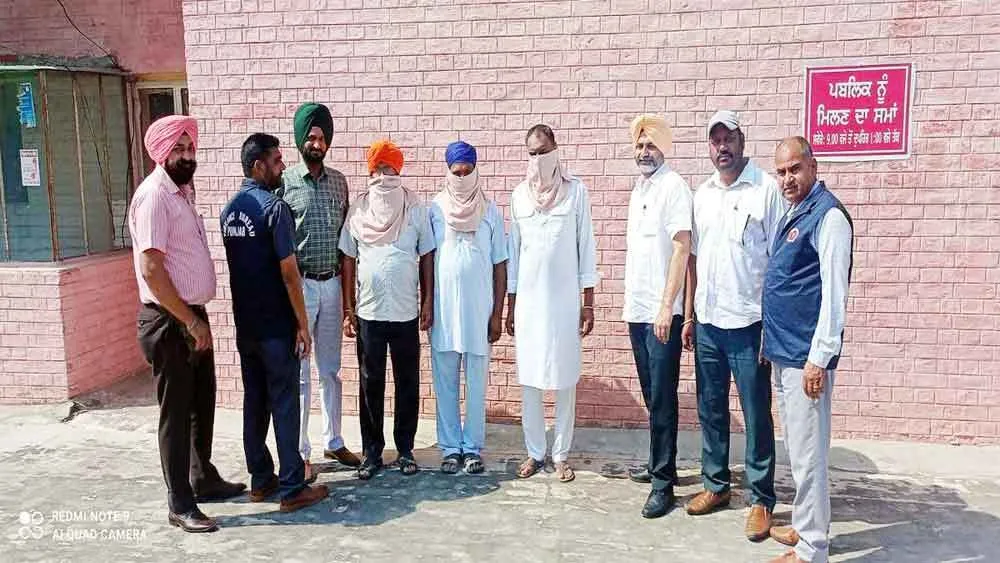 सहकारी समिति में 4 करोड़ से अधिक का घोटाला, 3 दबोचे