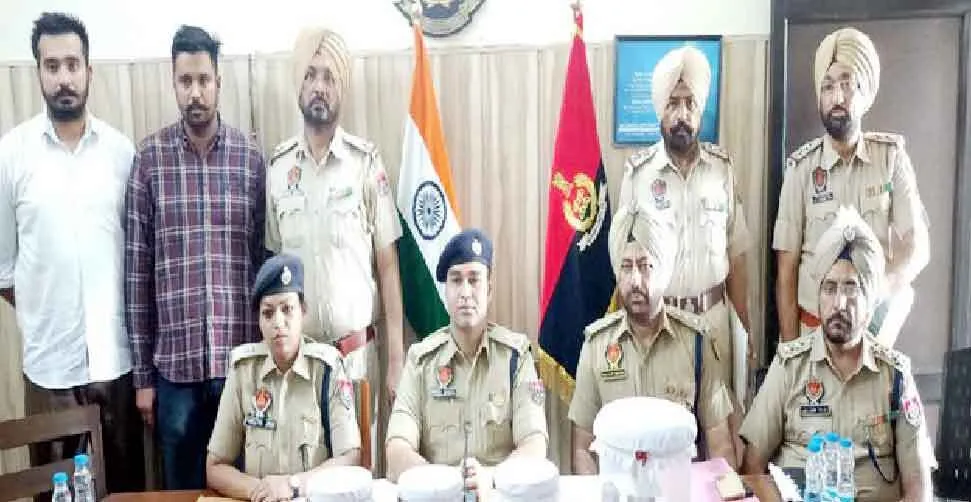 25 लाख लूट मामले में चार दबोचे