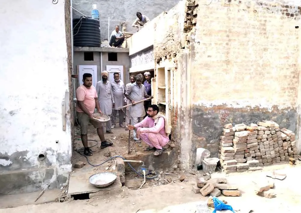 जरूरतमंद परिवार की बहन को आशियाना बनाकर देगी साध-संगत