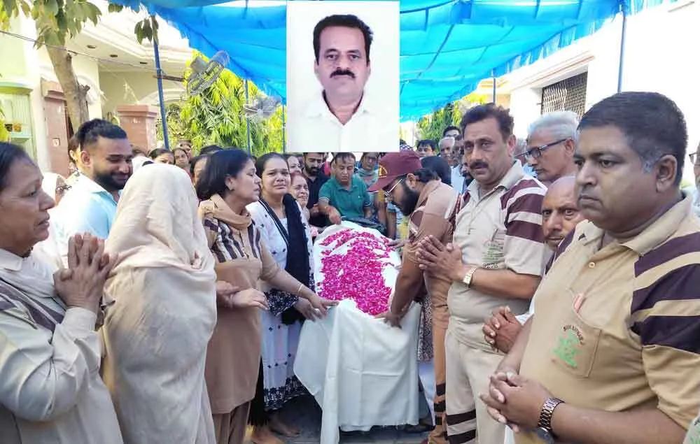 हरी किशन मेहता इन्सां बने शरीरदानी