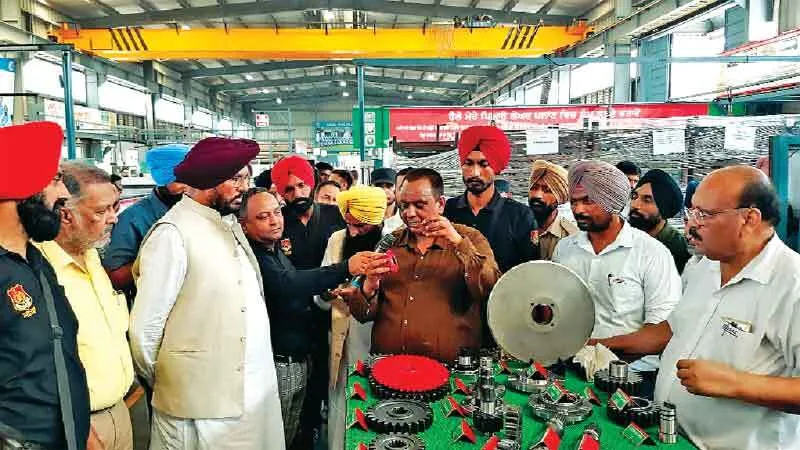 अब सब्सिडी वाले कृषि यंत्रों पर लेजर से लिखा जाएगा विशेष ‘नंबर’