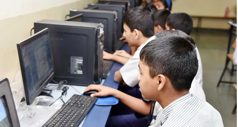 छात्रों को राहत, सरकारी स्कूलों में होगा लैब का निर्माण