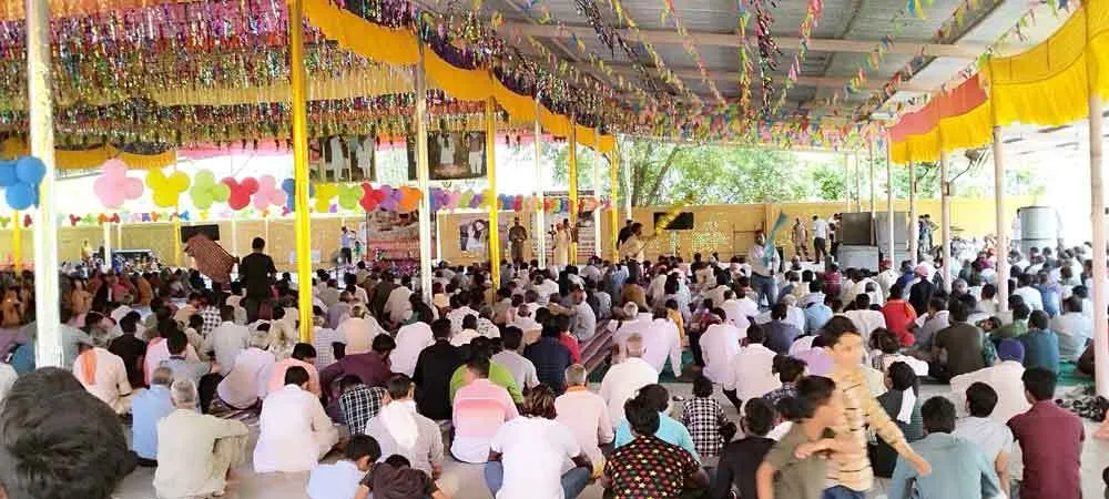 कोटा आश्रम में नामचर्चा में उमड़े साध-संगत के प्रेम के आगे छोटे पड़े प्रबंध