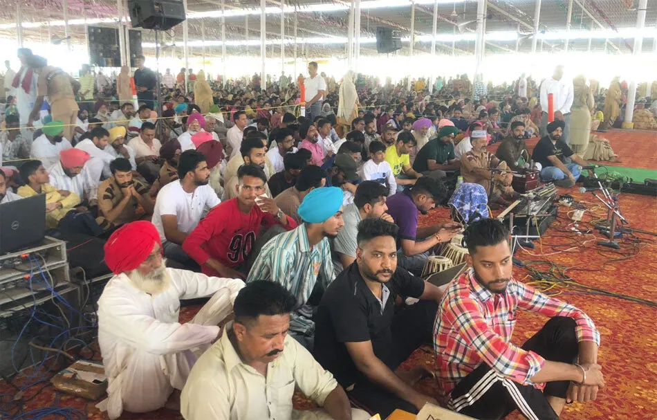 सलाबतपुरा में उमड़ा जनसैलाब, देखें विशाल नामचर्चा का LIVE नजारा