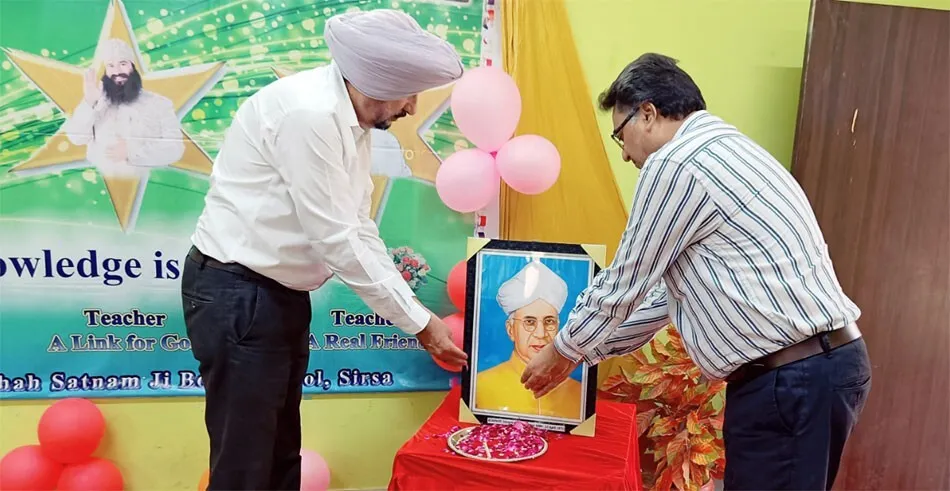 शाह सतनाम जी बॉयज स्कूल में मनाया ‘शिक्षक दिवस’