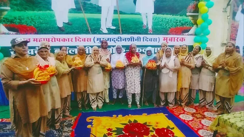 सुखचैन कॉलोनी नामचर्चा घर में पावन महापरोपकार माह की नामचर्चा धूम-धाम व हर्षोल्लास के साथ संपन्न