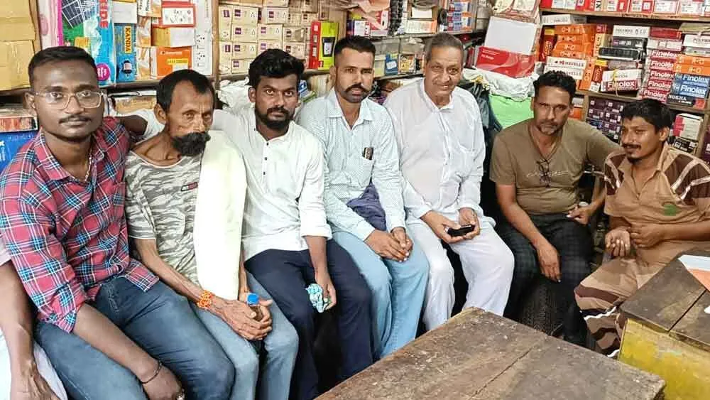 राजेन्द्र इन्सां ने साध-संगत के सहयोग से 107 वे मंदबुद्धि को मिलवाया अपनों से