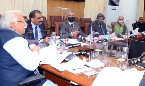 हरियाणा कैबिनेट बैठक: चिट फंड कंपनियोंं पर बैन