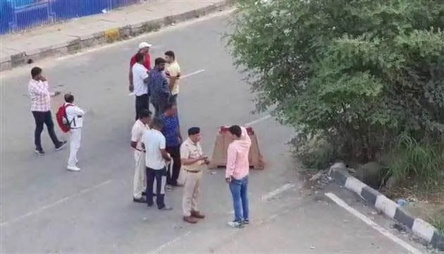 Gurugram : इफको चौक पर सूटकेस में मिली युवती की लाश