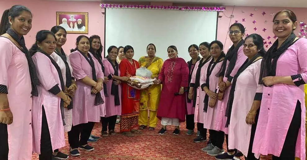 शाह सतनाम जी गर्ल्स स्कूल के स्टाफ व छात्राओं ने रखा पूज्य गुरु जी के लिए उपवास
