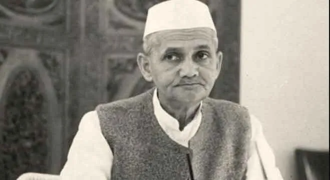 Lal Bahadur Shastri | प्रतिभाशाली और निष्ठावान थे भारत के दूसरे प्रधानमंत्री लाल बहादुर शास्त्री जी