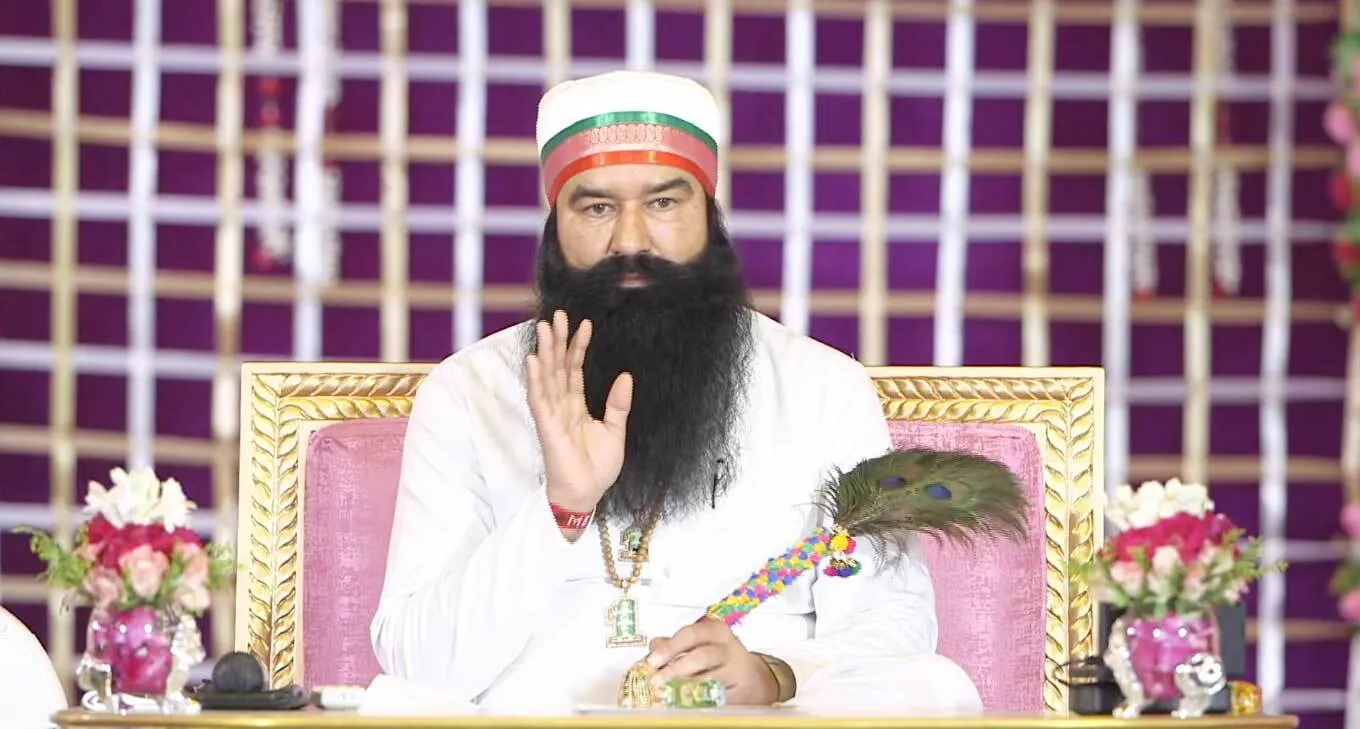Barnawa LIVE : करोड़ों दिलों की धड़कन बने Saint Dr. MSG, यूटयूब चैनल पर लाइव दिए दर्शन
