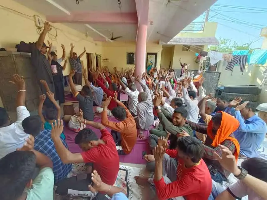 नागपुर की साध-संगत ने गाया गुरुयश