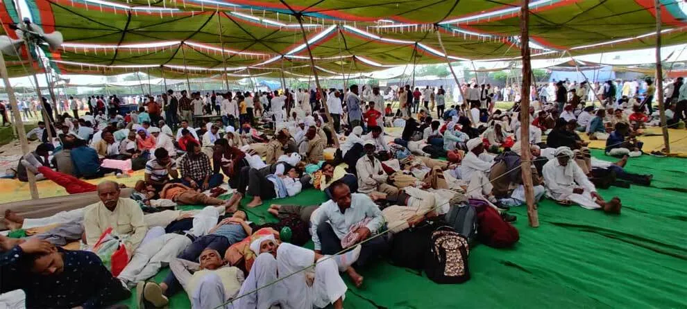 पोंटा साहिब LIVE : बारिश में भी साध संगत का बड़ी तादाद में आना जारी
