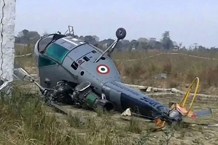 अरूणाचल प्रदेश में सेना का हेलिकॉप्टर दुर्घटनाग्रस्त