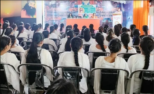 शाह सतनाम जी गर्ल्स कॉलेज में मनाया अंतरराष्ट्रीय बालिका दिवस