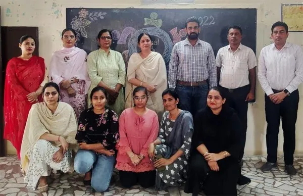 शाह सतनाम जी कॉलेज ऑफ एजुकेशन में राष्ट्रीय एकता दिवस पर हुई भाषण प्रतियोगिता