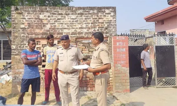 …तुम सरपंची का चुनाव लड़कर दिखाओ, जान से मार देंगे