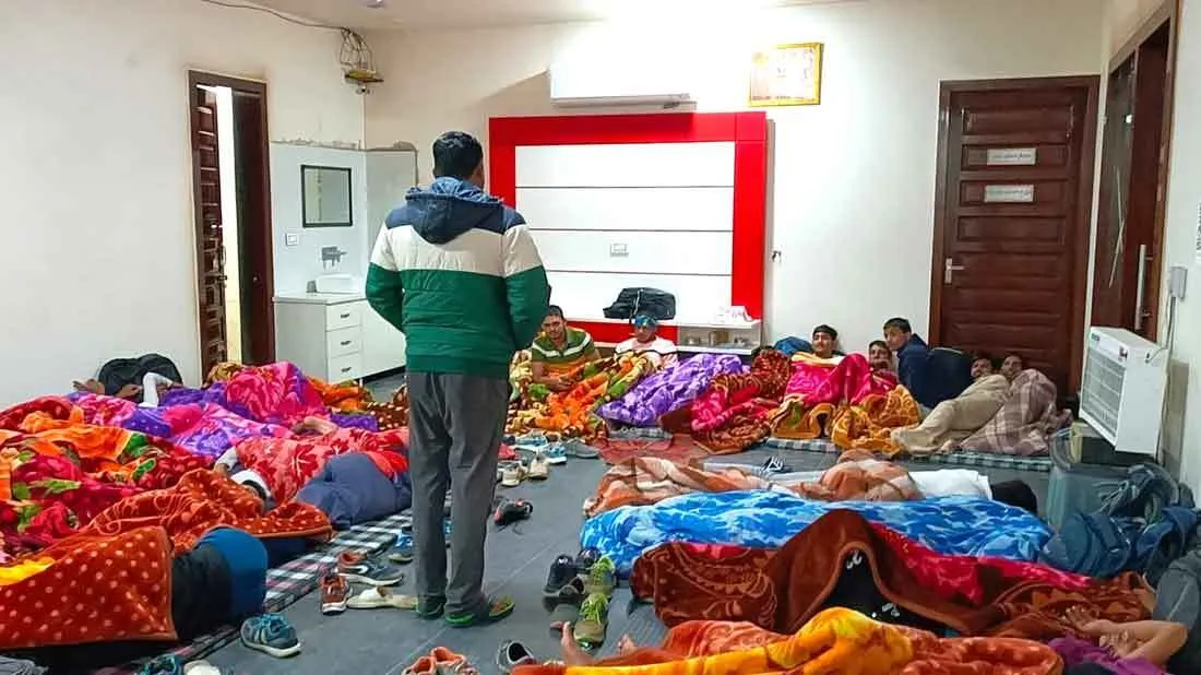मदद करने का ऐसा जज्बा, कोई इनसे सीखे…