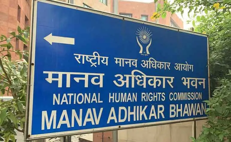 नदी पार कर स्कूल जाने का मामला : मानवाधिकार आयोग का पंजाब सरकार को नोटिस