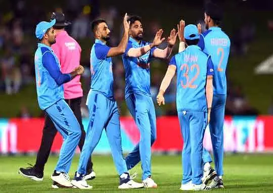 तीसरा टी-20 टाई, भारत ने शृंखला 1-0 से जीती