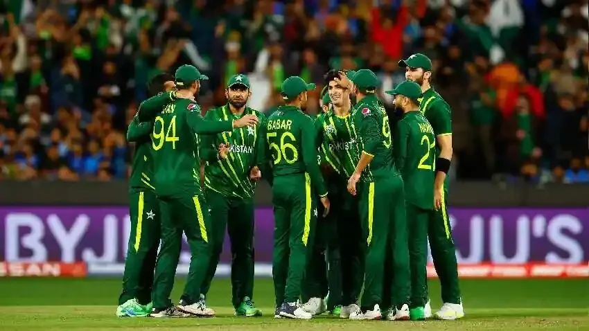 T20 World Cup: बांग्लादेश को हराकर पाकिस्तान सेमीफाइनल में
