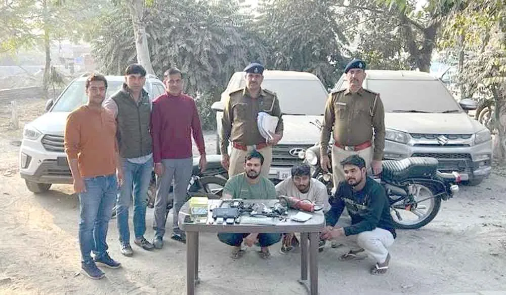 5 मिनट में चोरी कर लेते थे लग्जरी गाड़ियां, कई राज्यों में थी दहशत