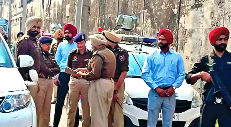 नशों के खिलाफ सड़कों पर उतरी पंजाब पुलिस