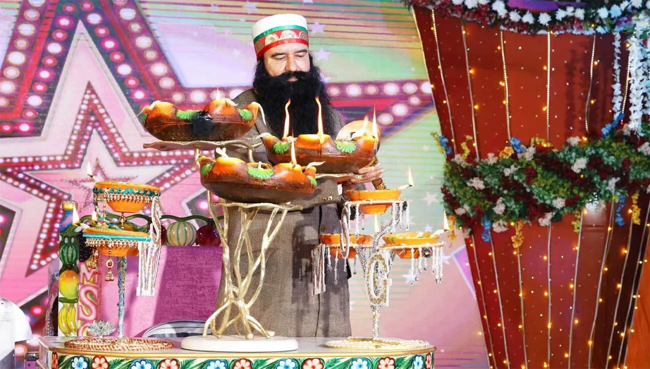 अभी-अभी पूज्य गुरु जी ने बरनावा से साध-संगत के लिए भेजा सुंदर तोहफा
